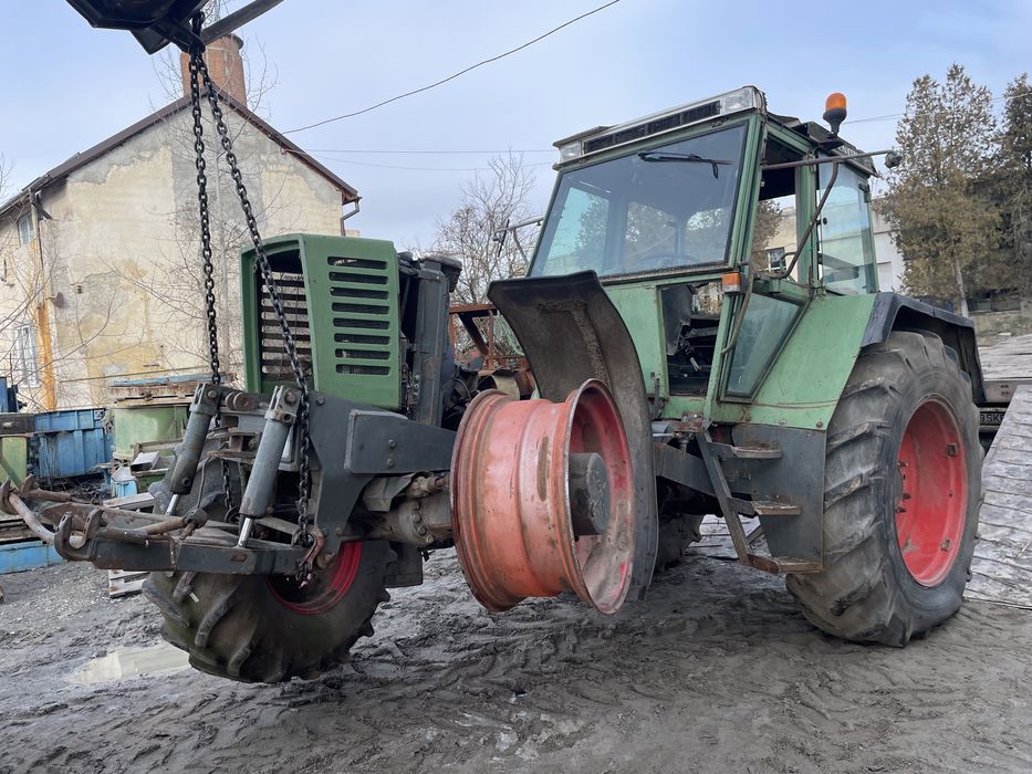Dezmembrez Fendt 615 LSA