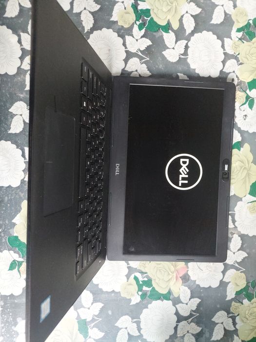 Laptop Dell Latitude i5