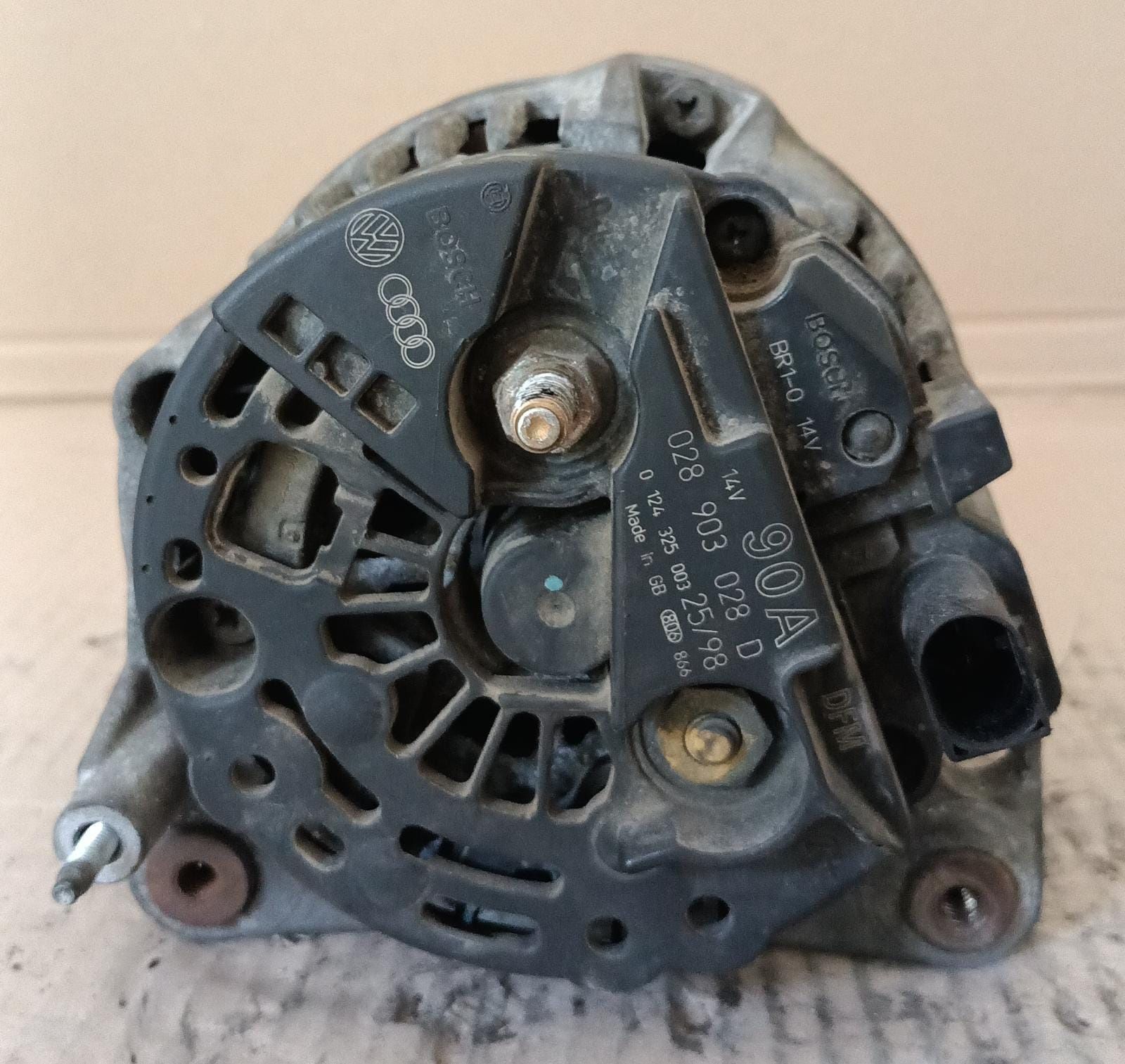 Alternator 1.4 si 1.6 benzina pt vw golf 4, skoda fabia, seat ibiza