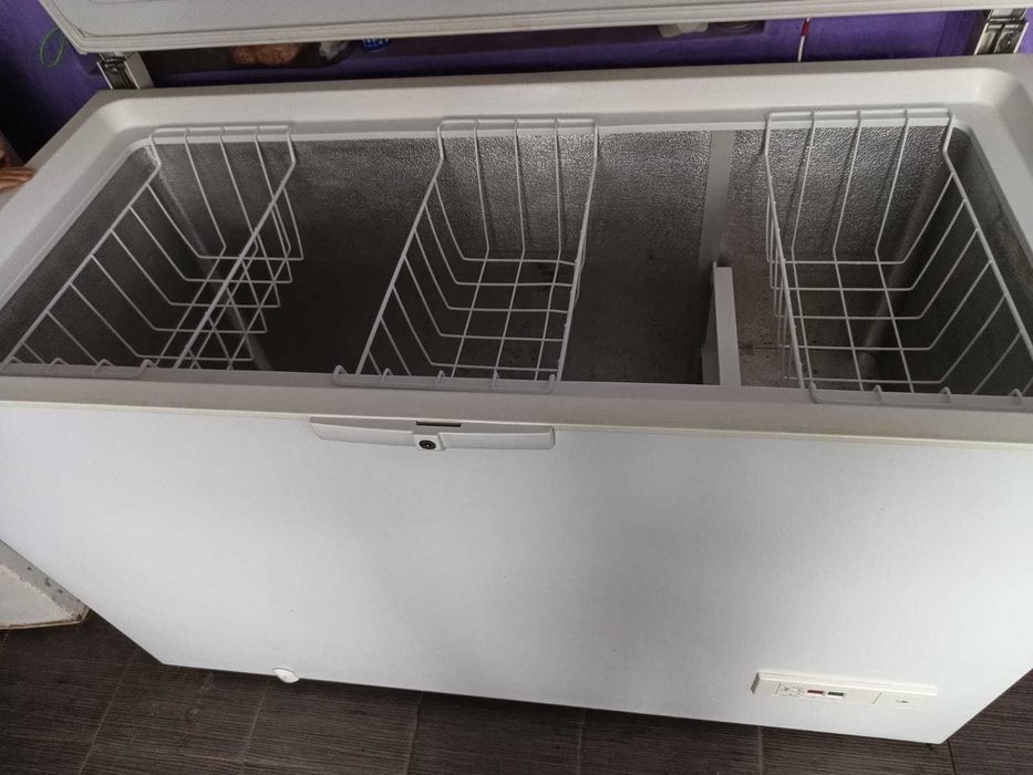 vand lada frigorifica Whirlpool space max