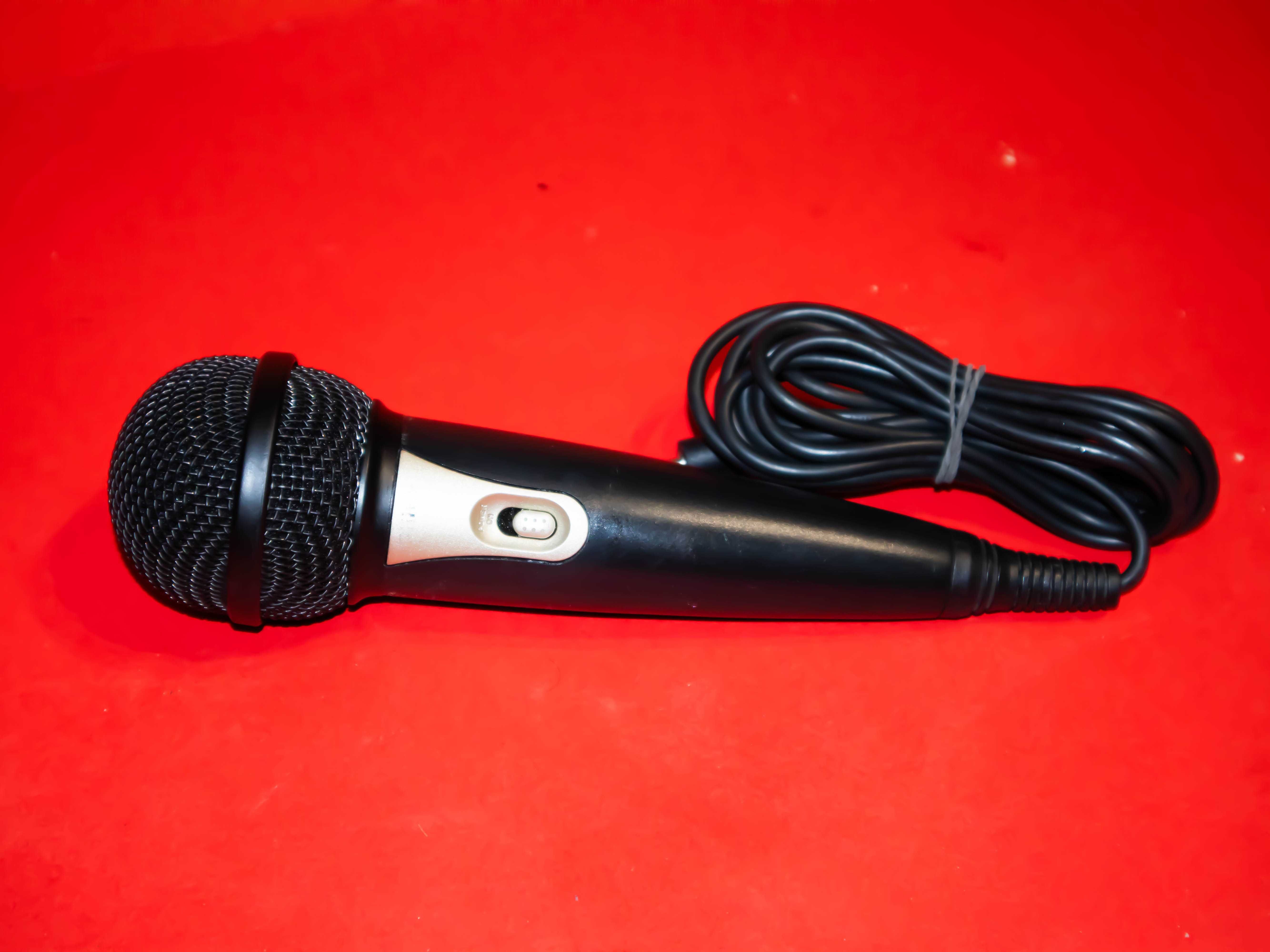 Philips SBC MD140 жичен динамичен микрофон за караоке сцена и събития