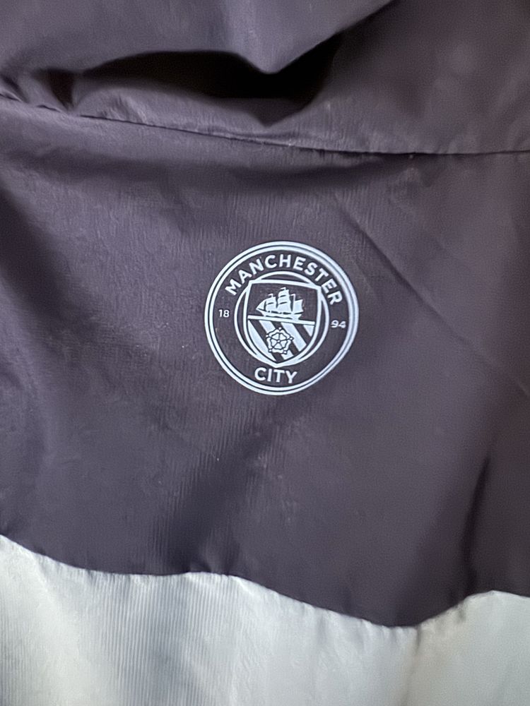 Ветровка на manchester city