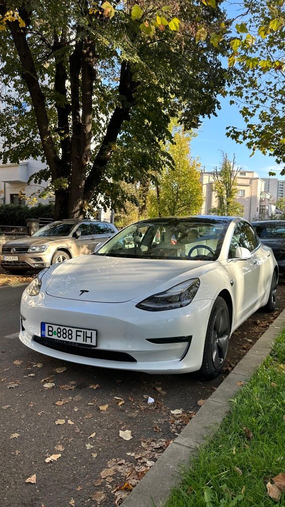 Tesla Model 3 Long Range Full Self Drive