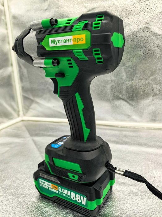 Surubelnita cu impact Mustang Pro 88V 439 lei