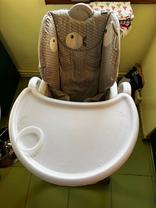 Scaun masa chicco polly