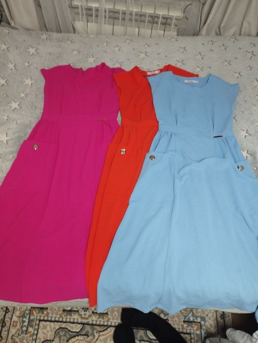 Платья в отличном состоянии