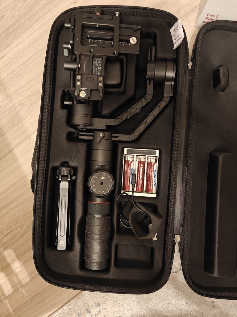 Zhiyun Crane 2 + accesorii extrem de rare. Pachet complet