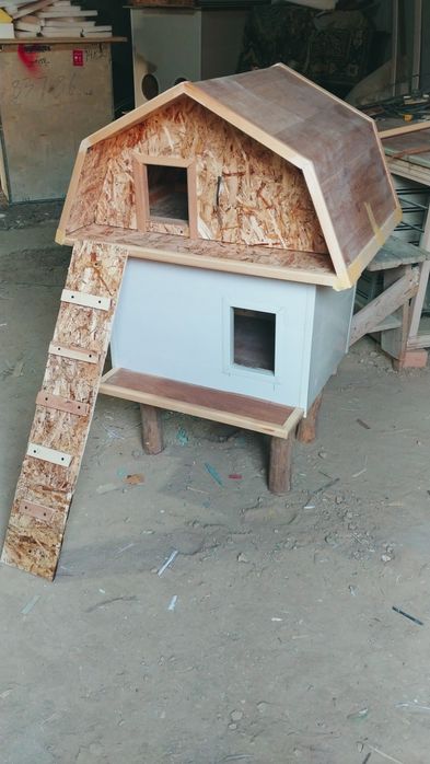Домик будка для кошек