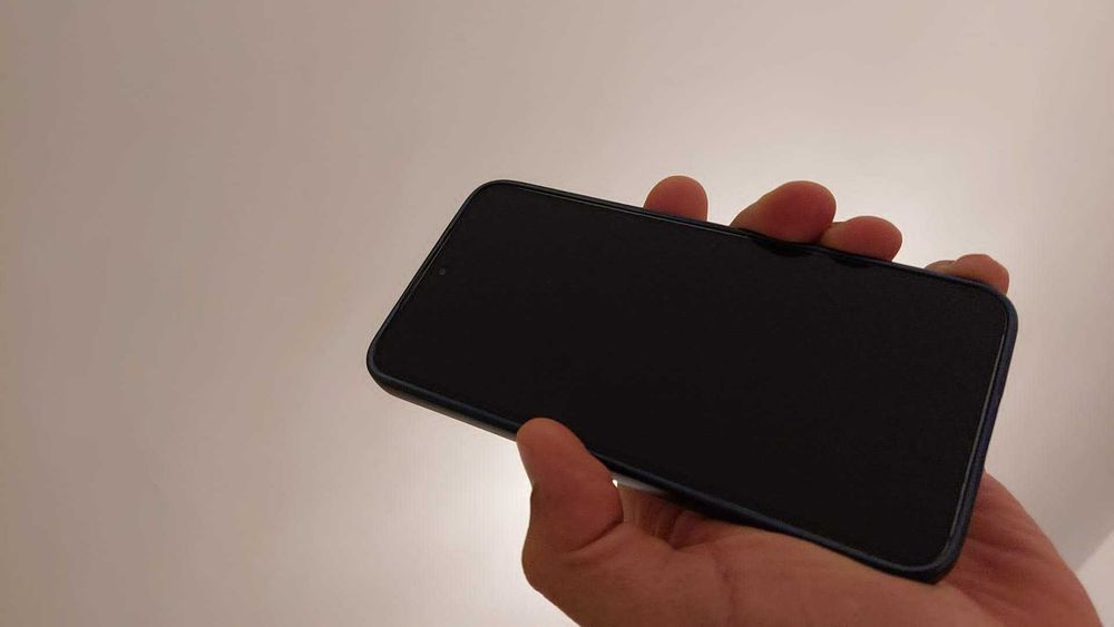 Samsung S23, 256Gb, green, stare excelenta, ca nou