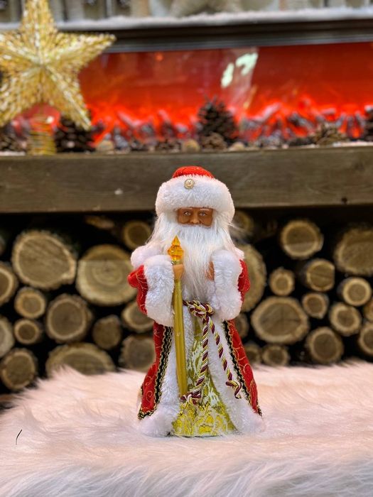 новогодний подарок
Он пел 
МУЗЫКАЛЬН