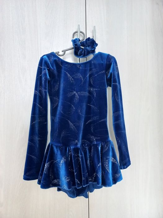 Продам платье для фигуриста