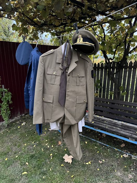 Costum militar / gradat