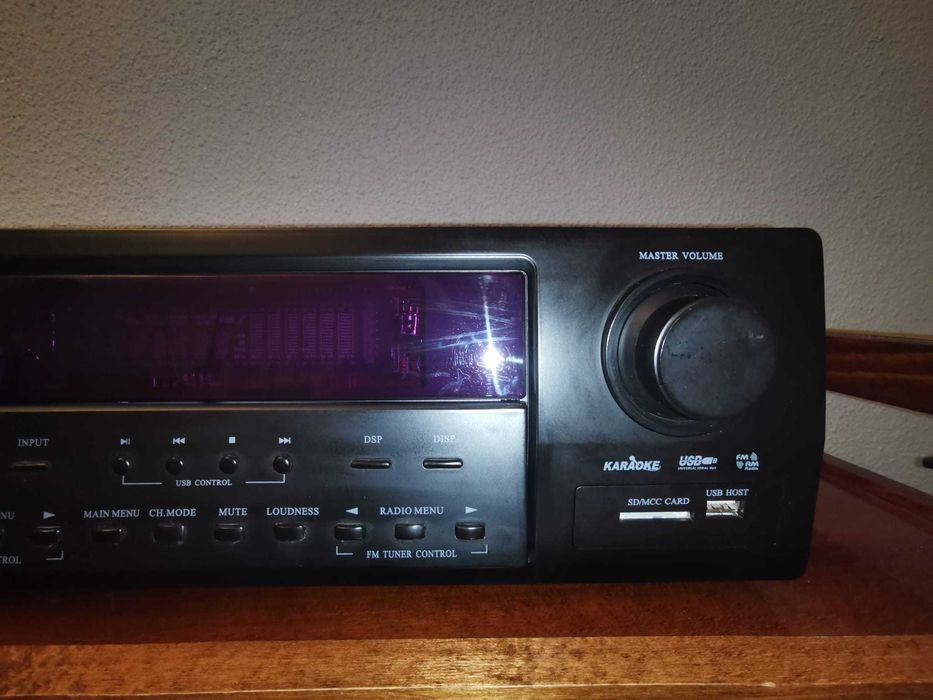 Amplificator Akai AS110RA-320 + Telecomanda