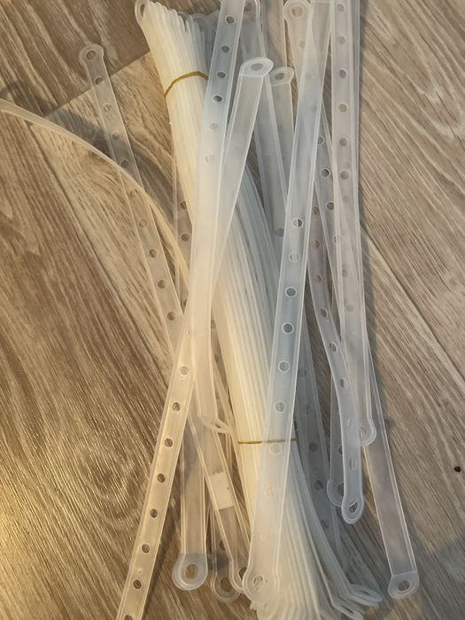 Вещалки для брюк с зажимом