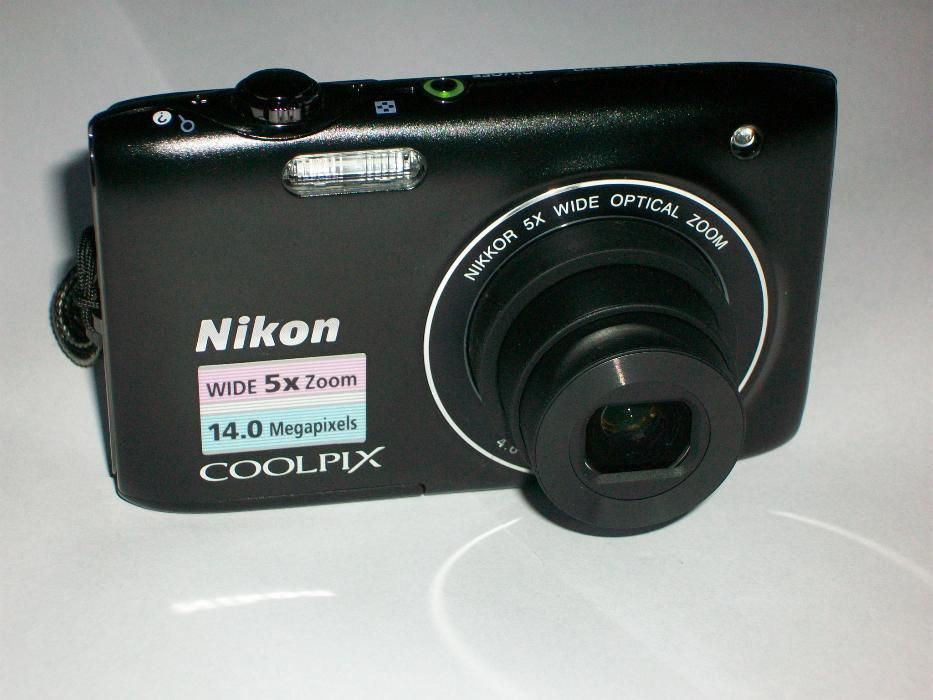 Фотоапарат Nikon s3100 / Panasonic dmc-xs1.