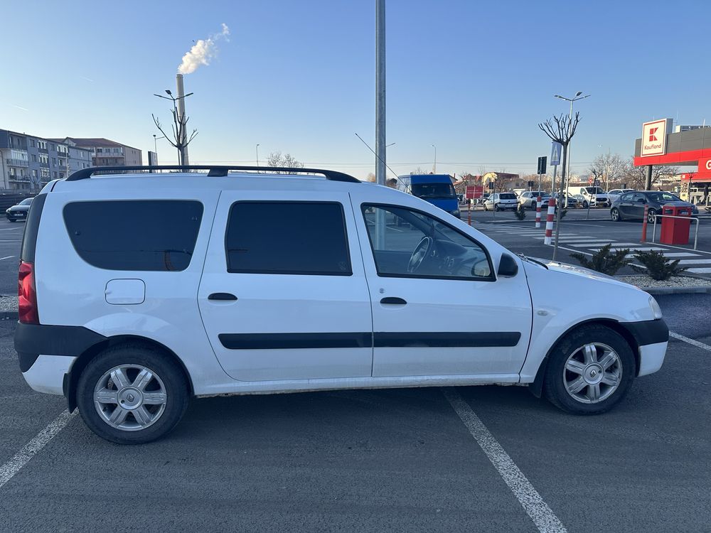 Dacia Logan 1.5 7 locuri