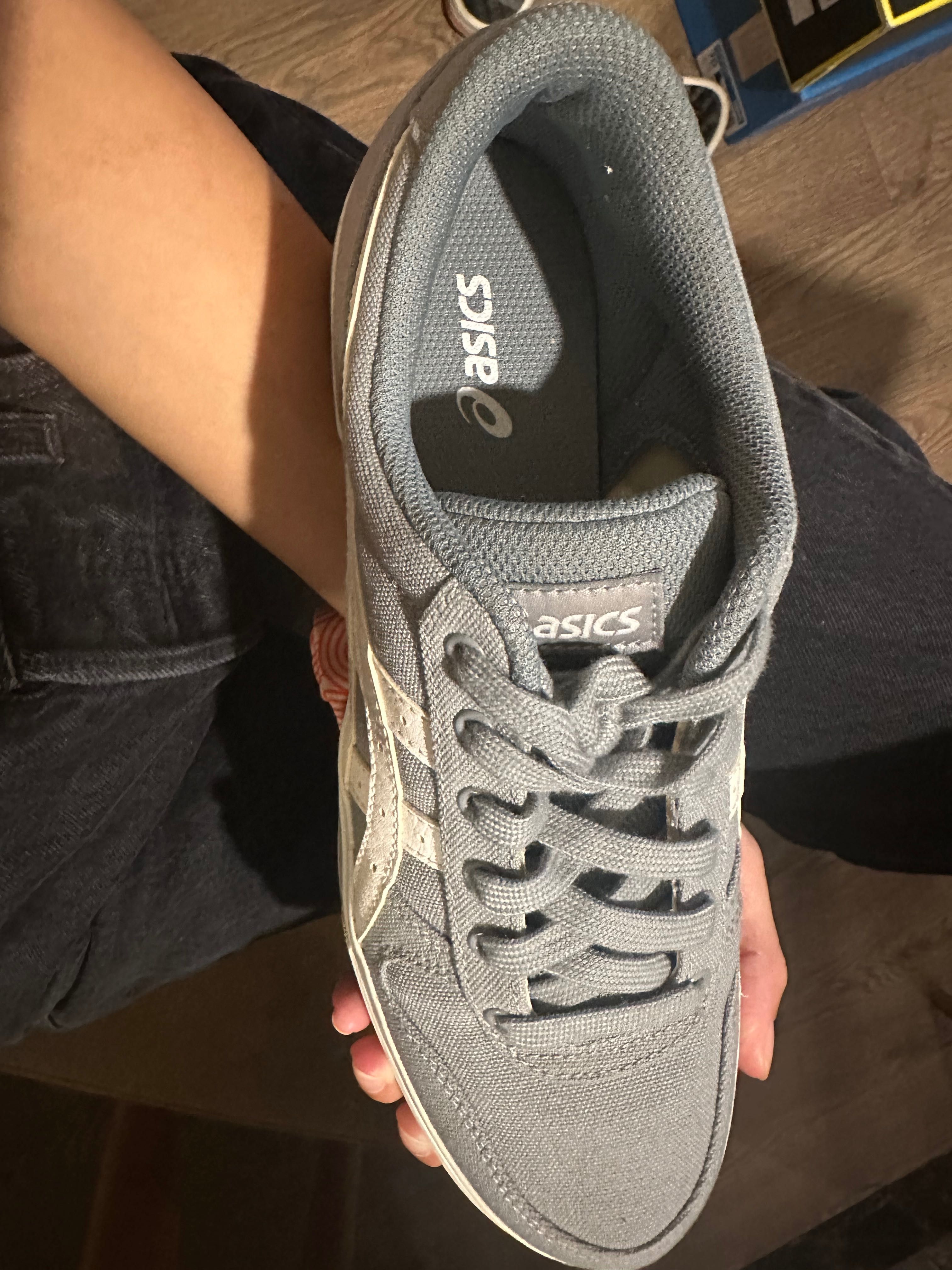 Сиви кецове “Asics”