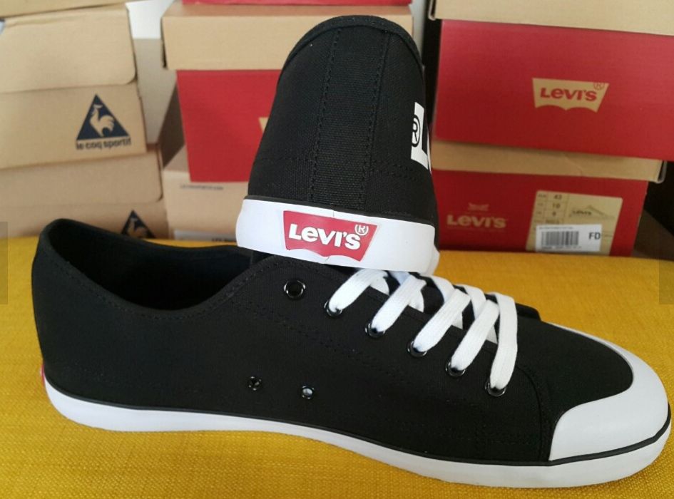 44_adidasi originali Levis_in cutie_panza_negru_Promotie