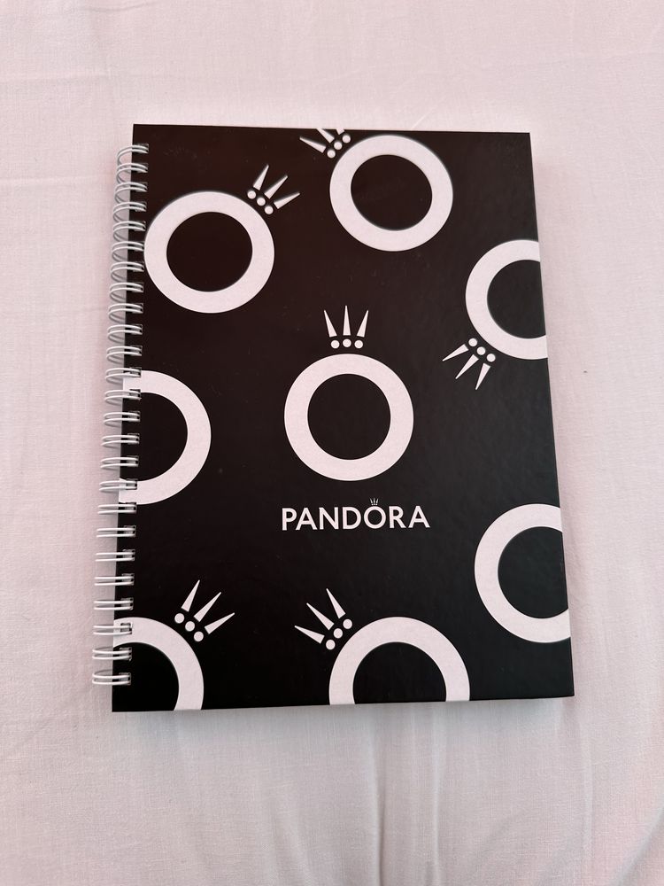 Agenda coperta Pandora
