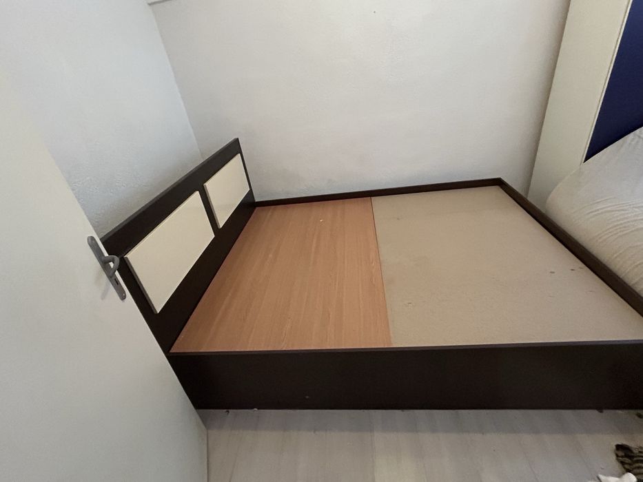 Pat matrimonial cu saltea160x200