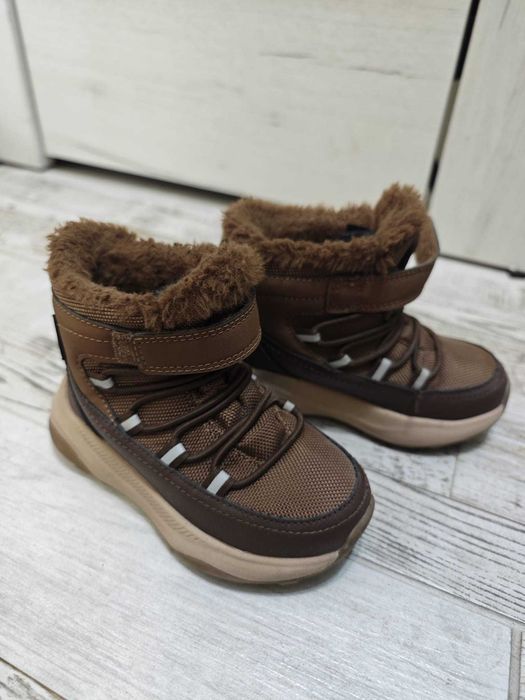 Зимни обувки H&M 24 номер за момче + Подарък
