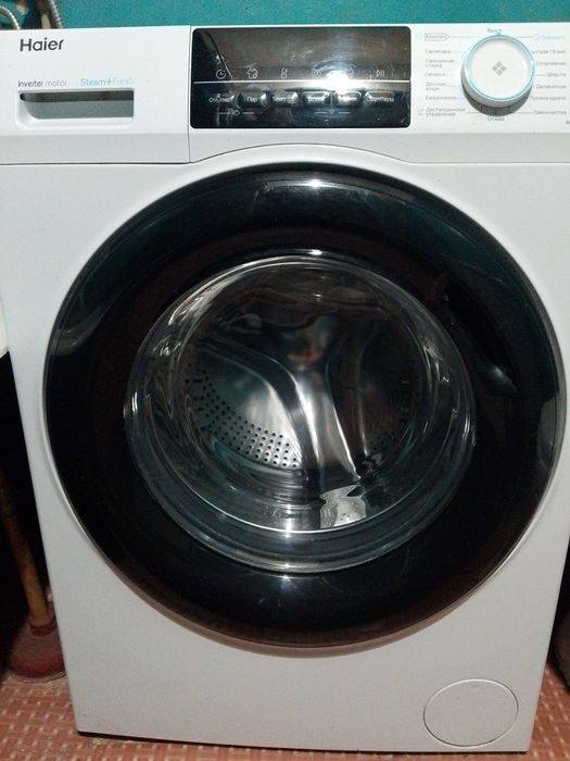 Продам стиральную машинку б/у Haier