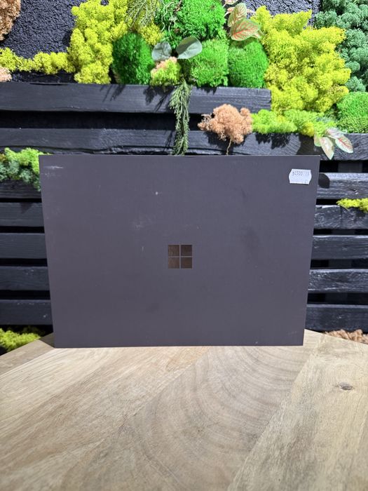 Laptop Microsoft Surface 13.8 inch 7th edition 512gb/16gb ram Black