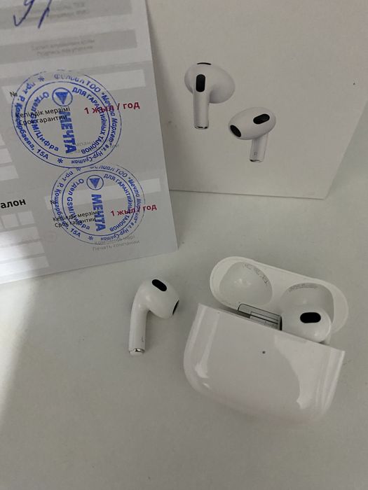 Airpods 3 продам срочно