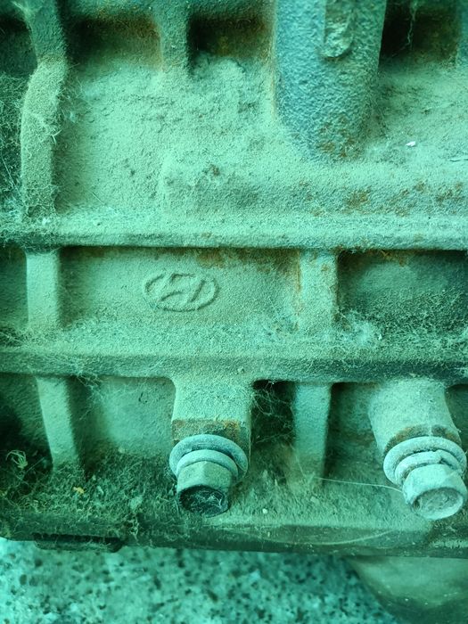 Chiuloasă Hyundai 1.6  benzina an fabr 2005