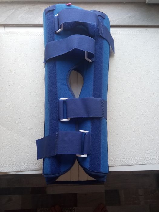 Имобилизираща шина за коляно