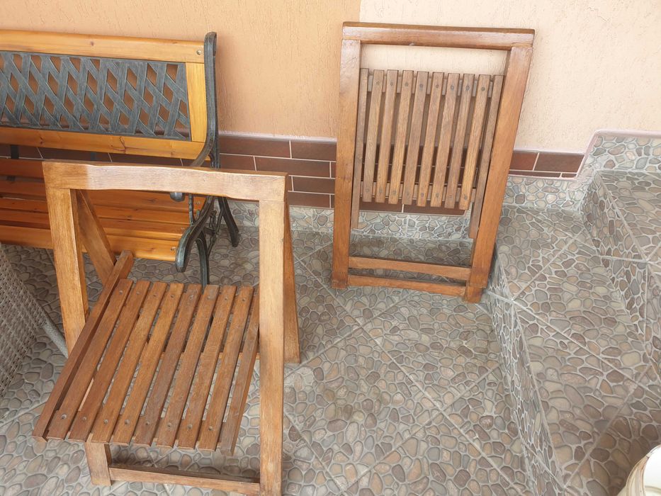 Scaune pliabile-lemn masiv-terasa-filigorie