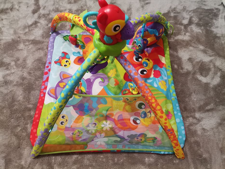 Активна гимнастика за бебе