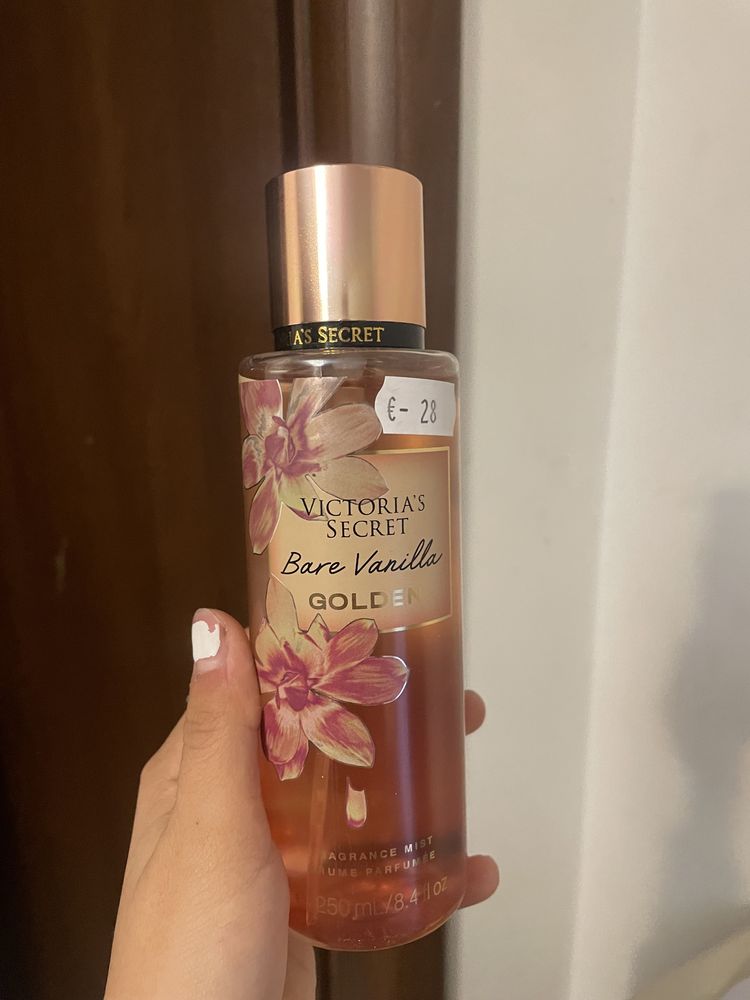 body spray uri victoria’s secret