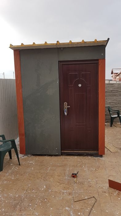 containere de vânzare