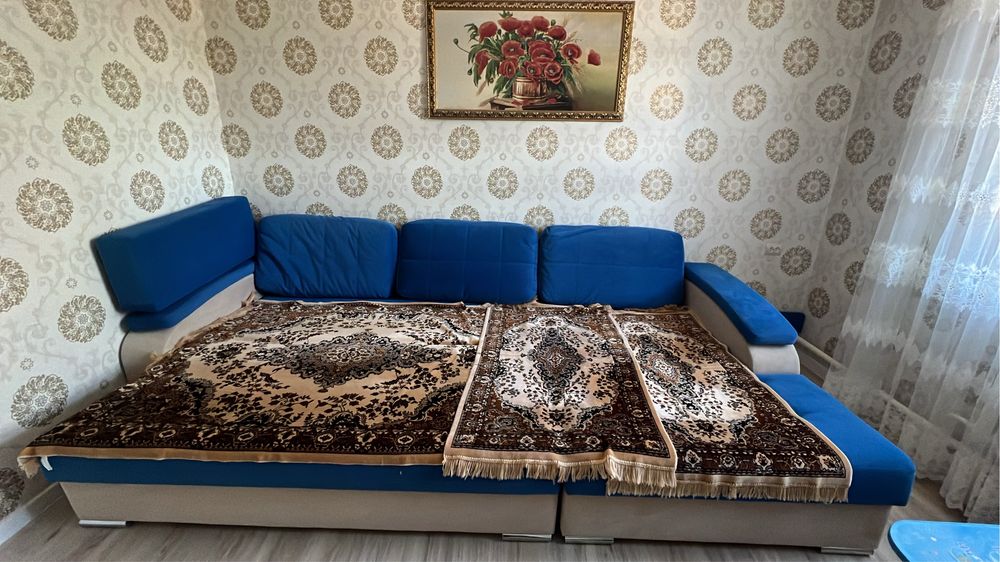 Диван сатылады. Химчисткадан өткен, таза, жағдайы өте жақсы