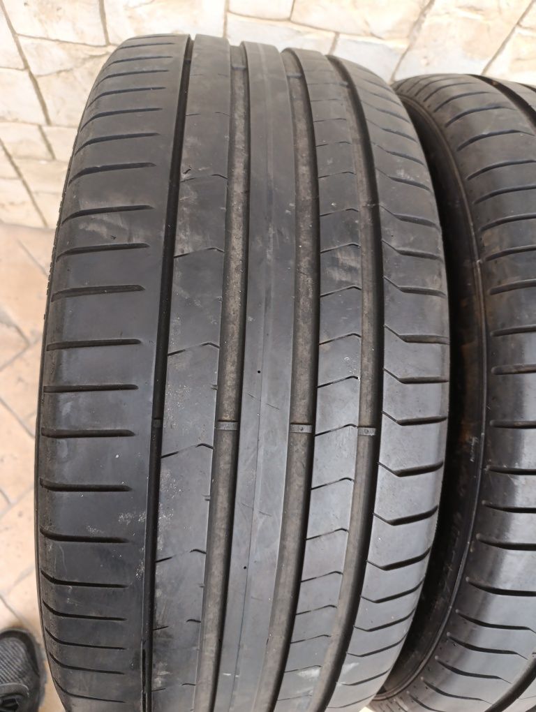 Летни гуми Pirelli 255/40/21 Pzero