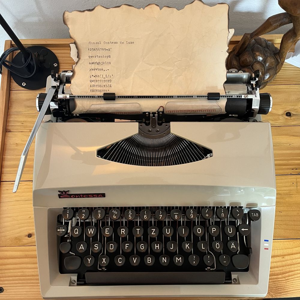 Mașină clasică de scris Alder
