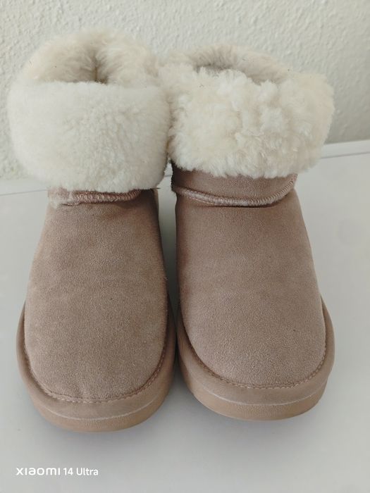 UGG - cizme piele întoarsă.