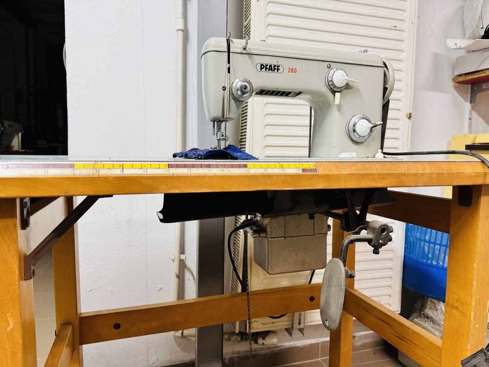 Masina de cusut Semi industriala PFAFF 260