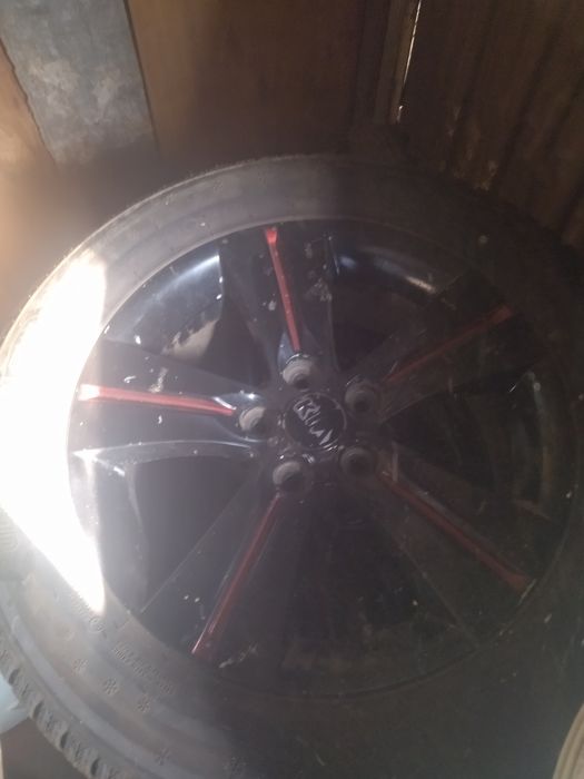 Баллоны с дисками  17  в отличном состоянии