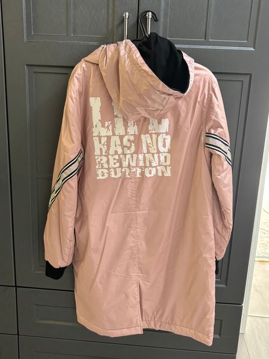 Демисезонная куртка для девочек