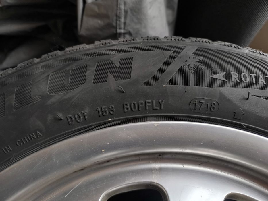 Оригинални джанти за БМВ 5х120 16 цола със зимни гуми