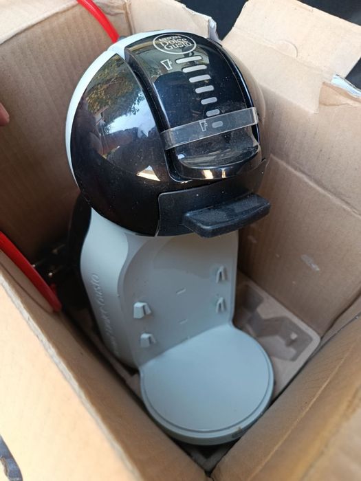 Кофемашинка для кофе капсульная