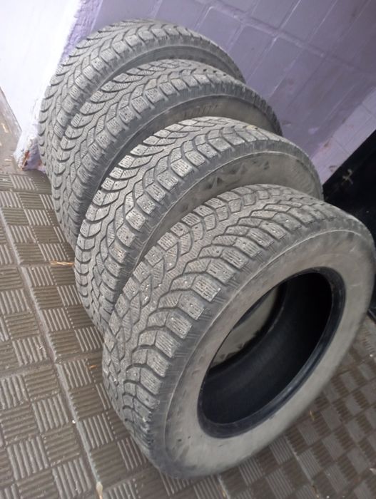Покрышки легковой автомобиль