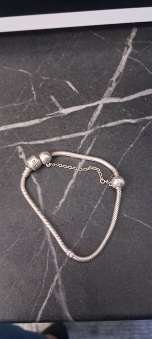 Vand bratara Pandora