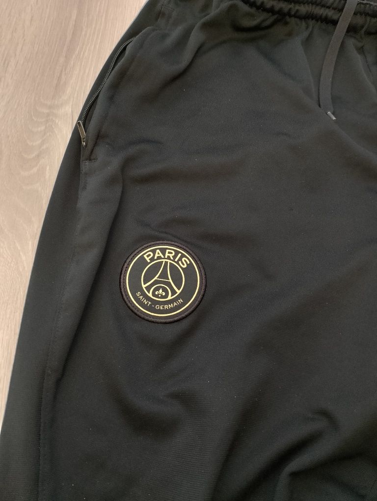 Paris Saint Germain - Мъжко долнище + Тениска XL