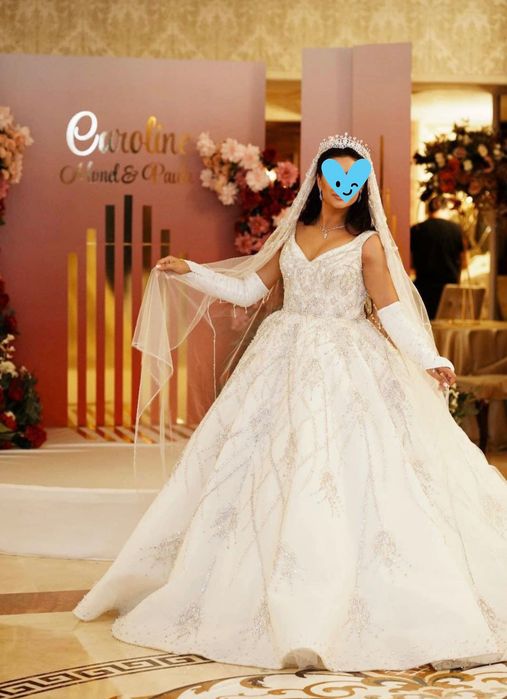 Rochie de mireasă făcută pe comanda deosebita
