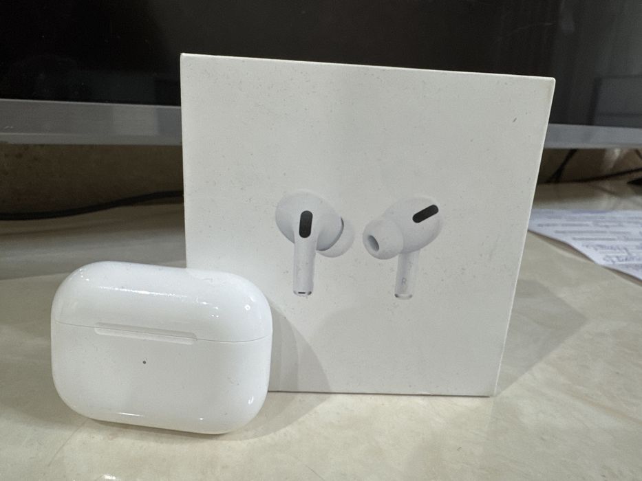 Наушники AirPods Pro
