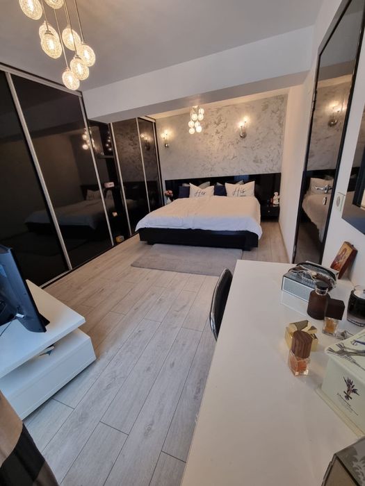 Vand apartament lux
