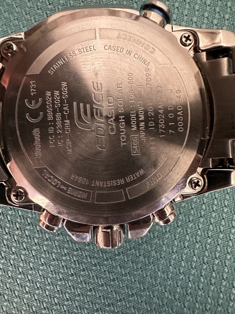 Часовник CASIO EQB-600D оригинал